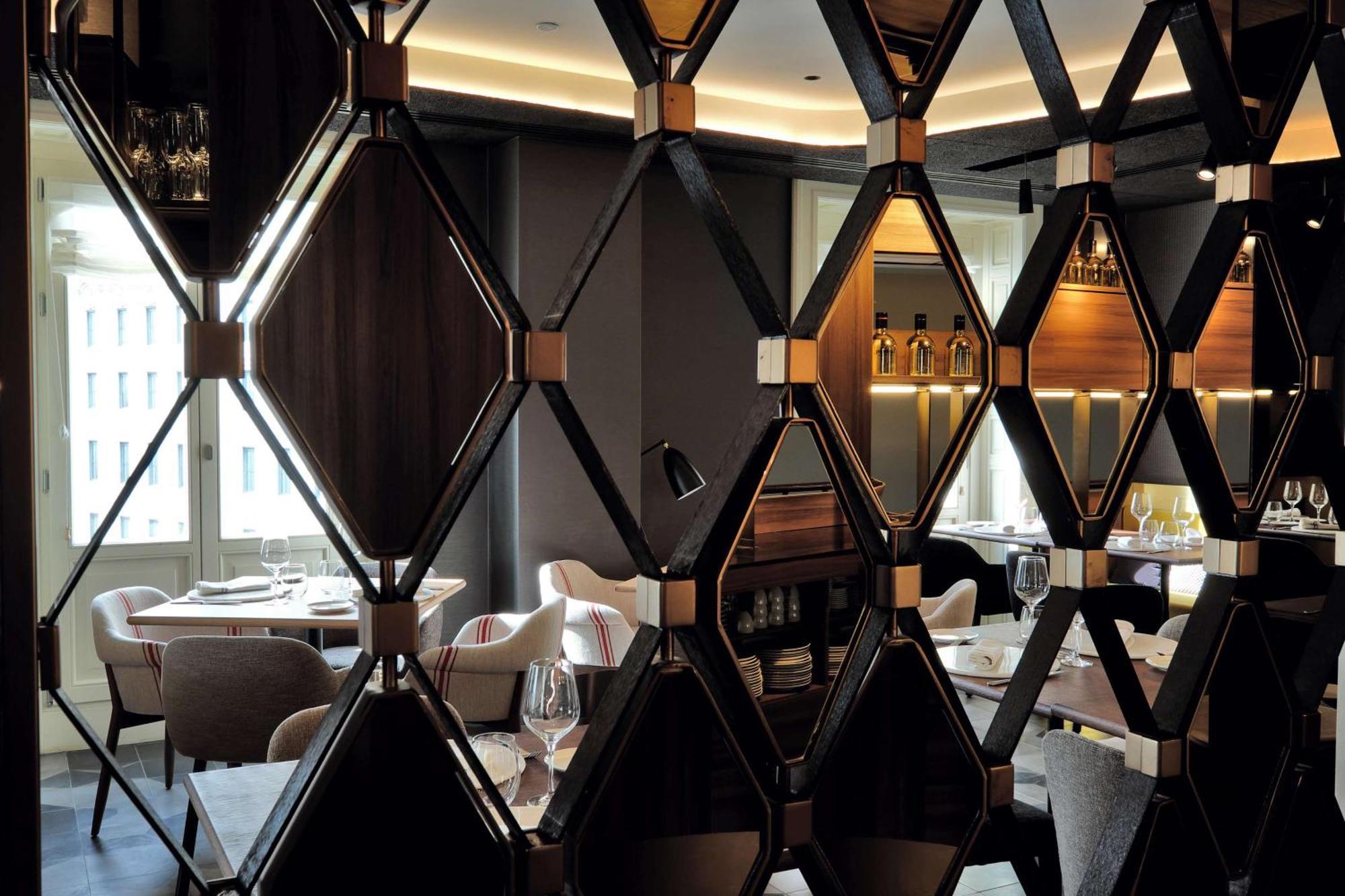 Отель Nh Collection Madrid Gran Via Экстерьер фото