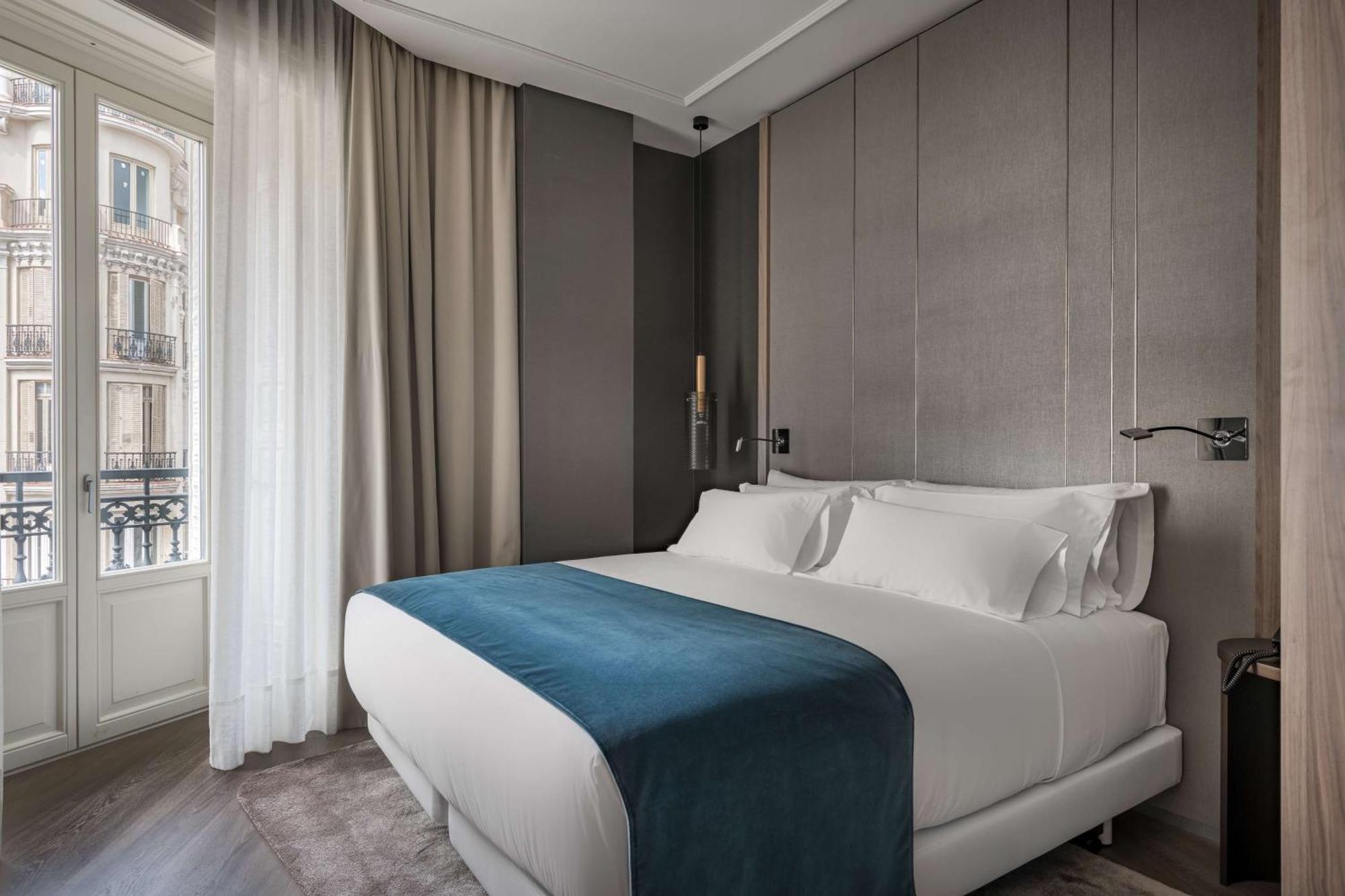 Отель Nh Collection Madrid Gran Via Экстерьер фото