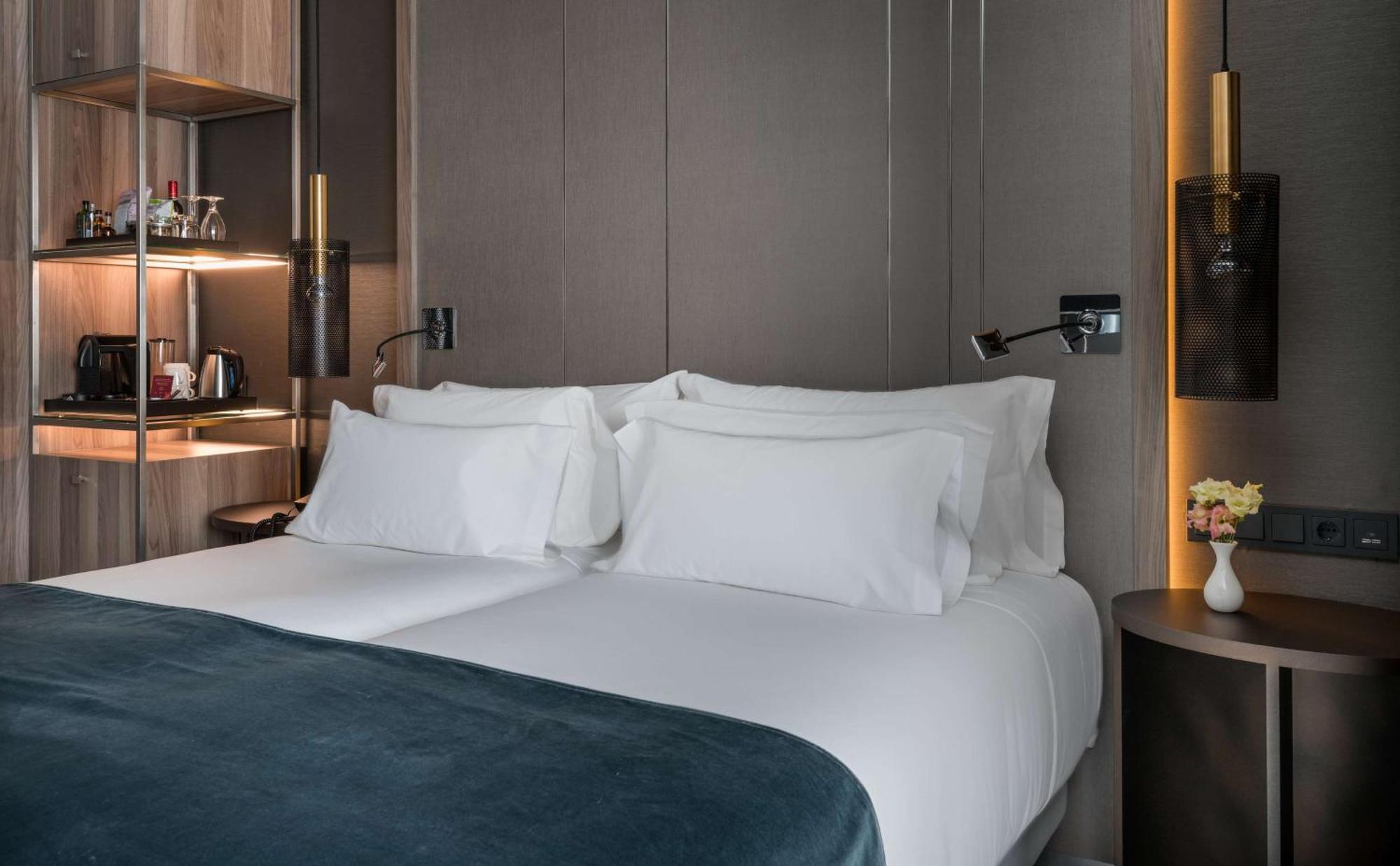 Отель Nh Collection Madrid Gran Via Экстерьер фото