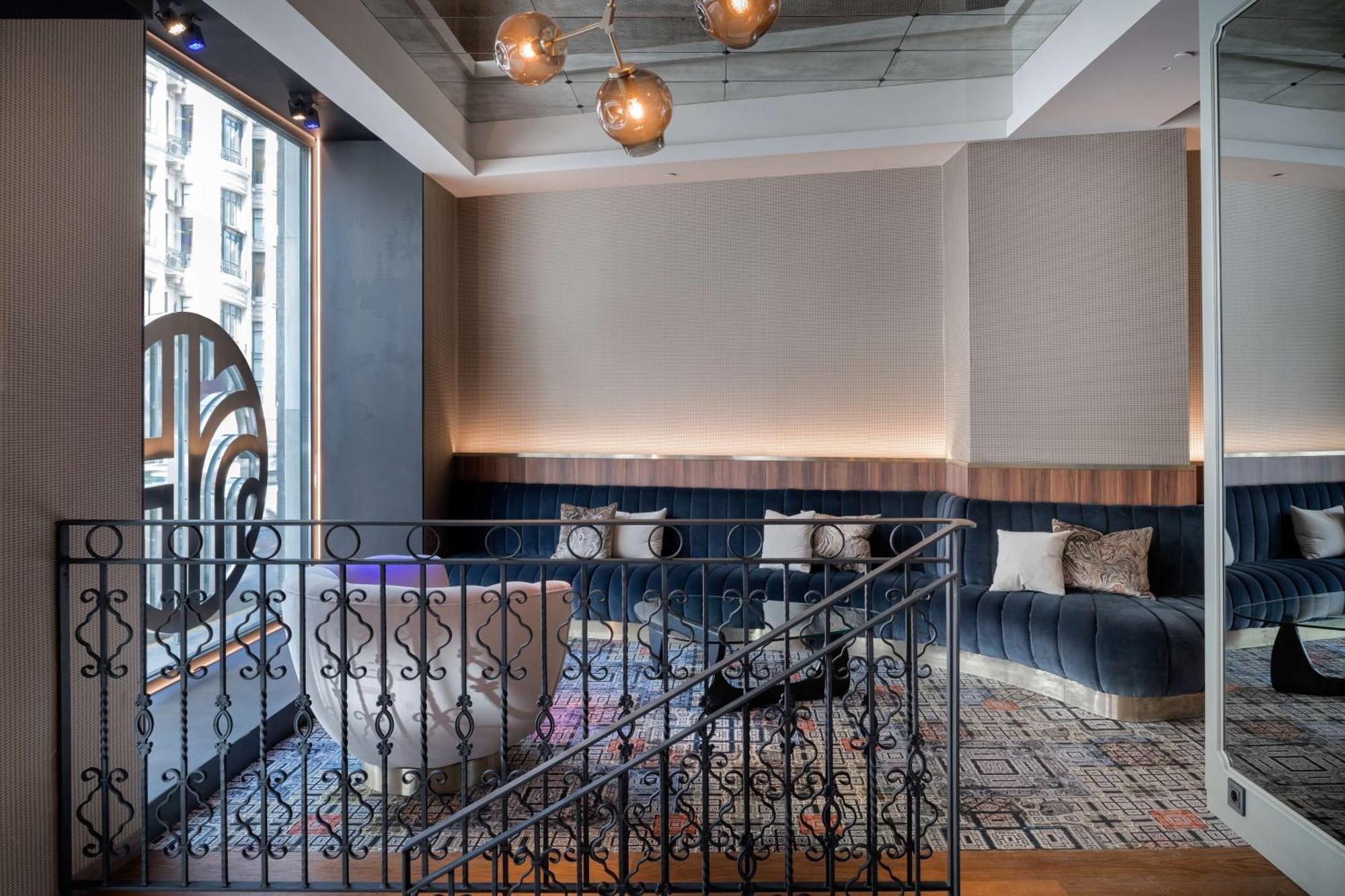 Отель Nh Collection Madrid Gran Via Экстерьер фото